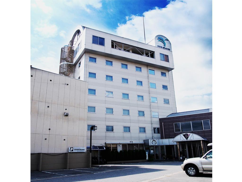 Takayama City Hotel Four Seasons Екстер'єр фото