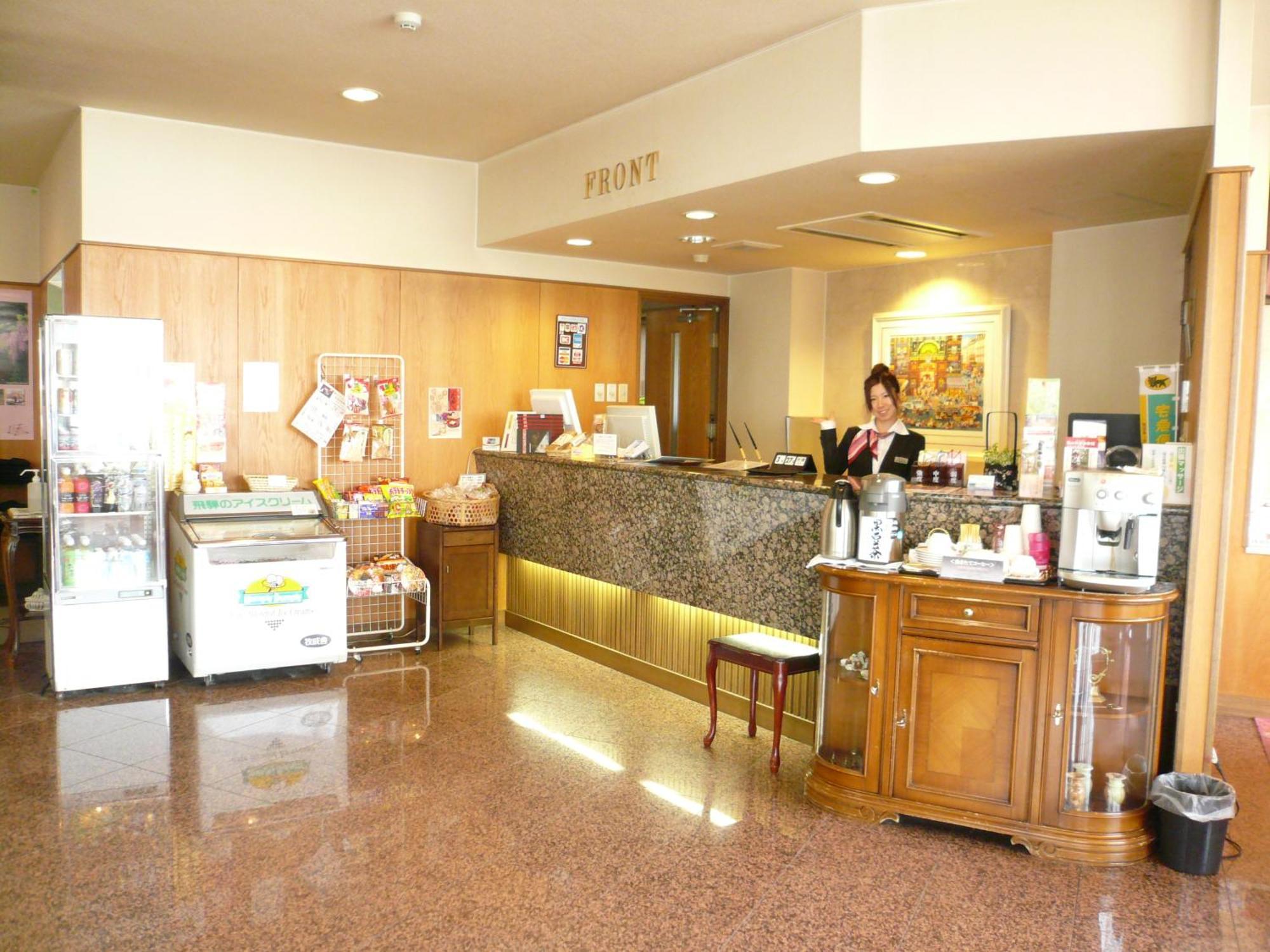 Takayama City Hotel Four Seasons Екстер'єр фото