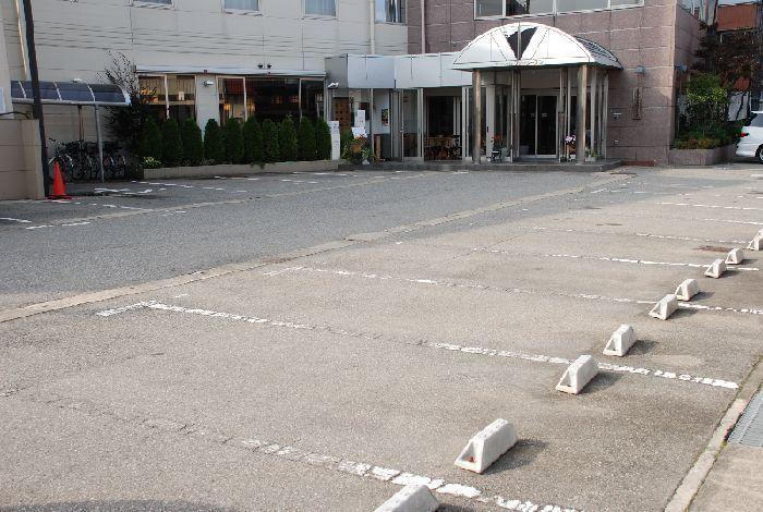 Takayama City Hotel Four Seasons Екстер'єр фото
