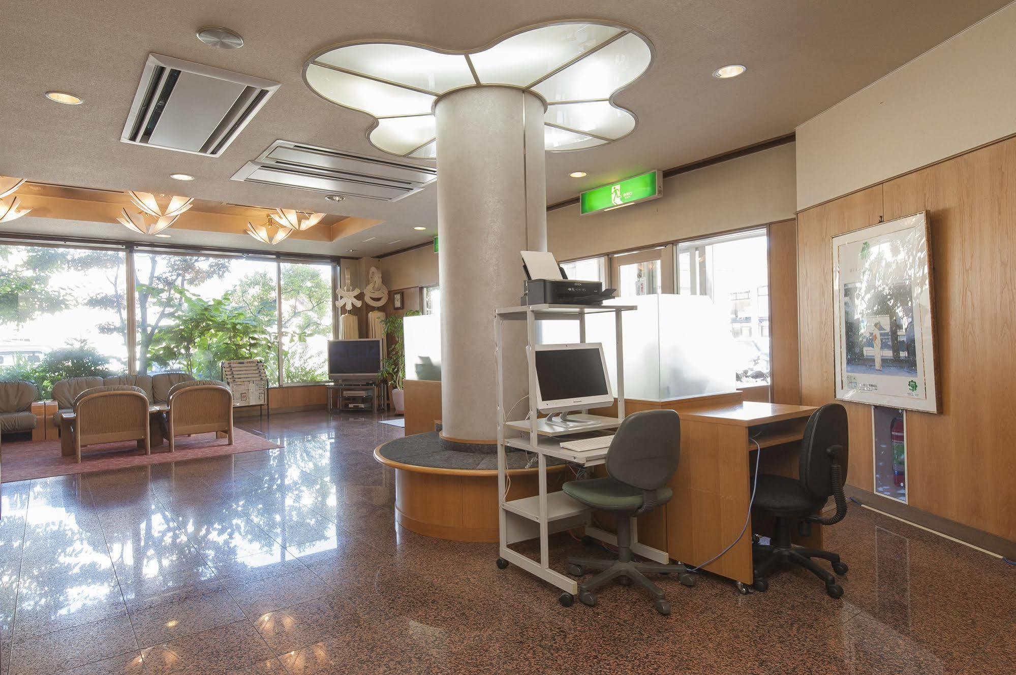 Takayama City Hotel Four Seasons Екстер'єр фото