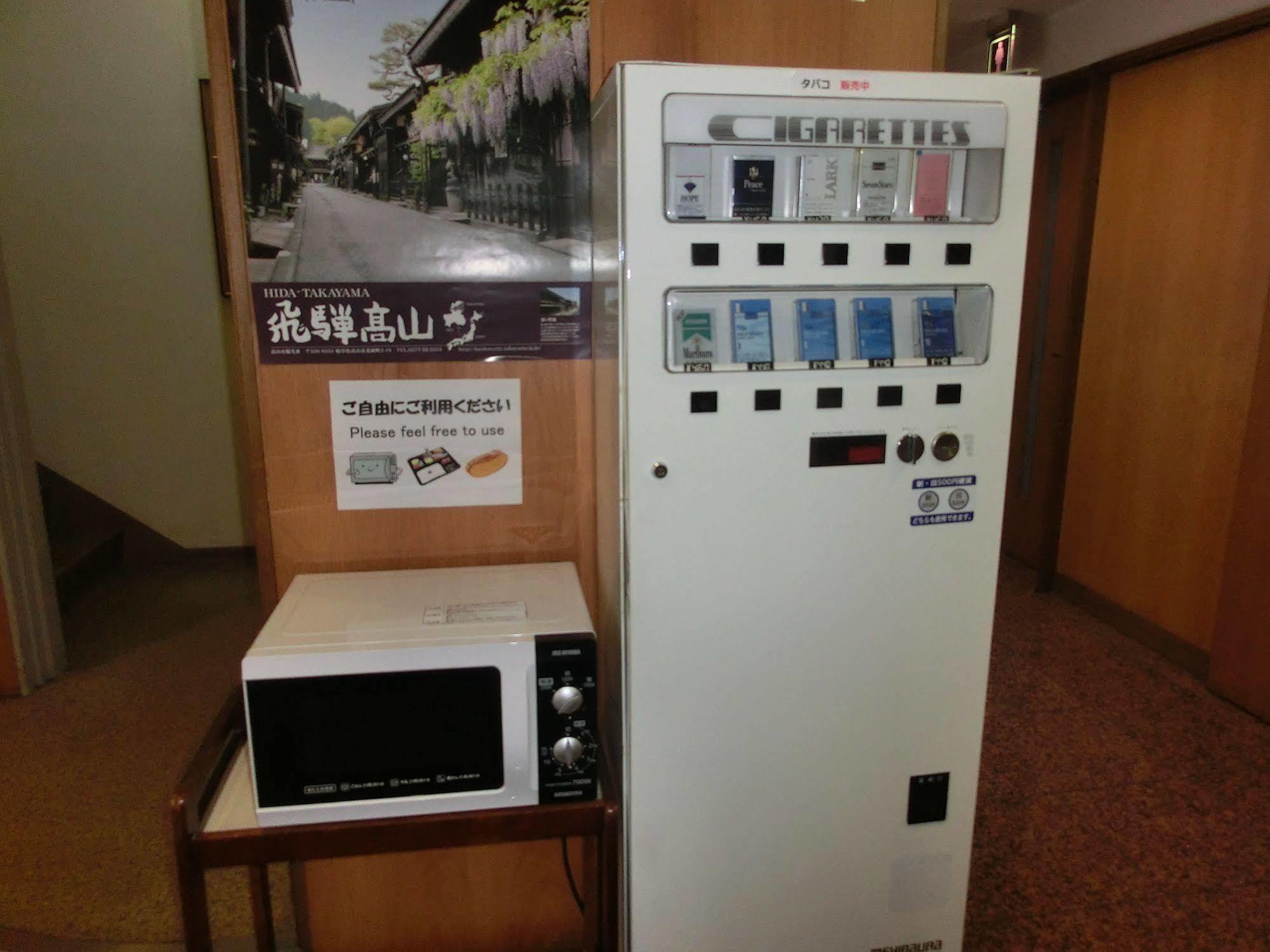Takayama City Hotel Four Seasons Екстер'єр фото